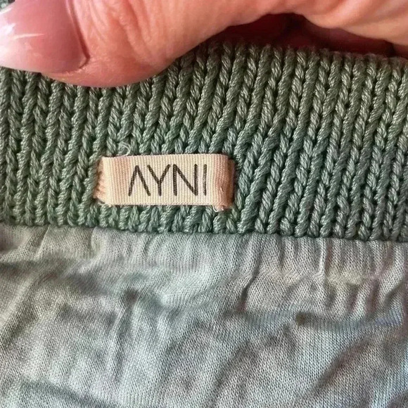 NEW AYNI Tarania Crochet Lined Open Stitch Fringe Skirt Mint Green Size Medium - Picture 9 of 10